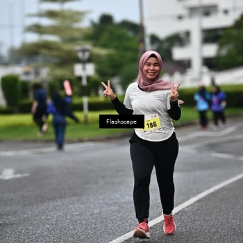 Runner Photo 8524412