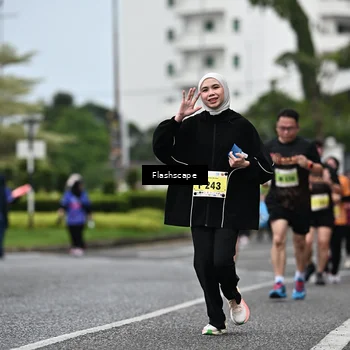 Runner Photo 8524434