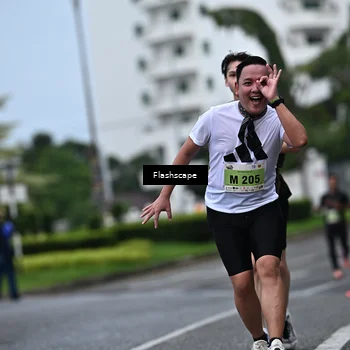 Runner Photo 8524512