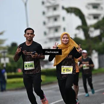 Runner Photo 8524531