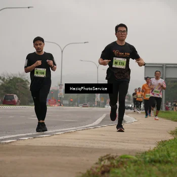 Runner Photo 8524536