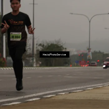 Runner Photo 8524564