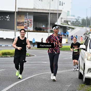 Runner Photo 8524579