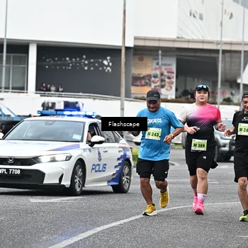 Runner Photo 8524608