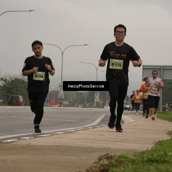Runner Photo 8524611