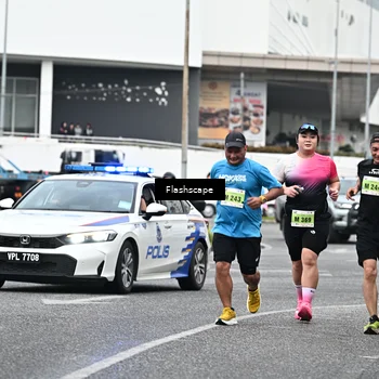 Runner Photo 8524616
