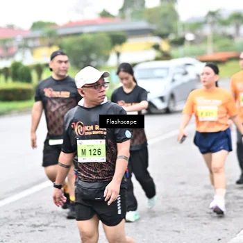 Runner Photo 8524623