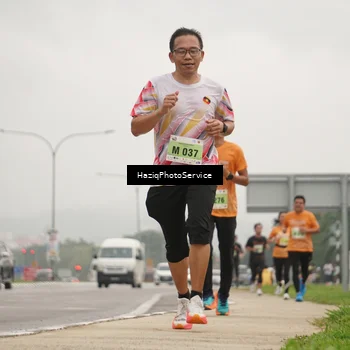 Runner Photo 8524694