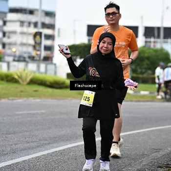 Runner Photo 8524756