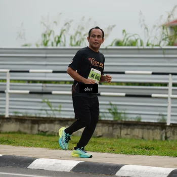 Runner Photo 8524915