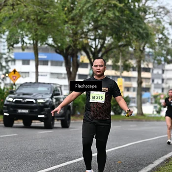 Runner Photo 8524920