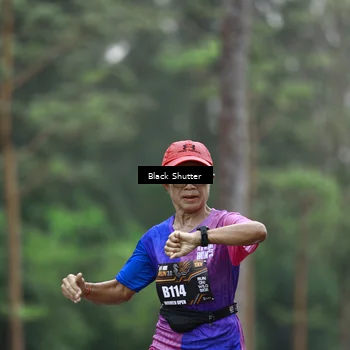 Runner Photo 8525004