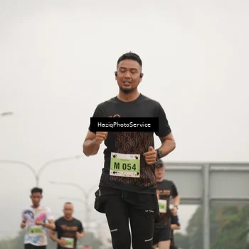 Runner Photo 8525077