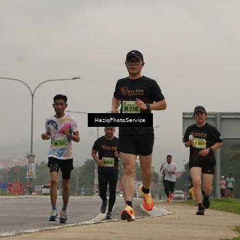 Runner Photo 8525139