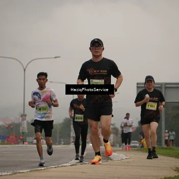 Runner Photo 8525143