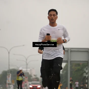 Runner Photo 8525257