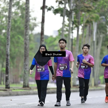 Runner Photo 8525325