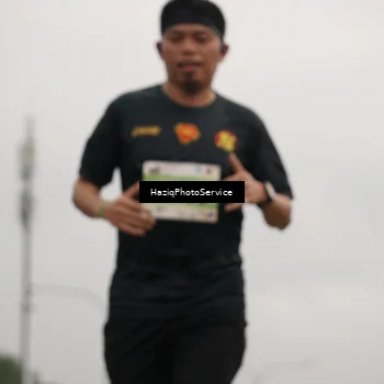 Runner Photo 8525391