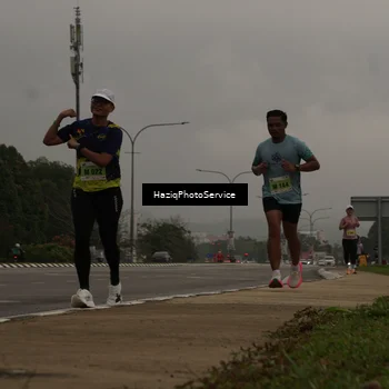 Runner Photo 8525571
