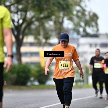 Runner Photo 8525595