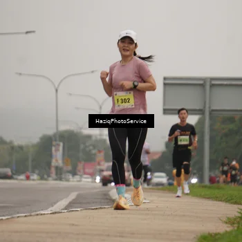 Runner Photo 8525735