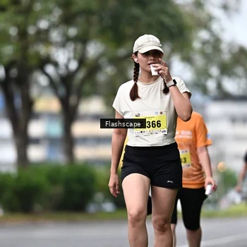 Runner Photo 8525876