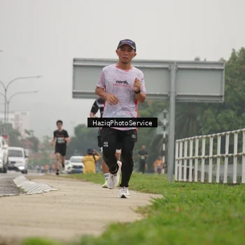 Runner Photo 8525893