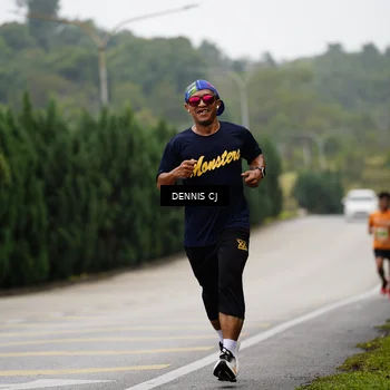 Runner Photo 8525913