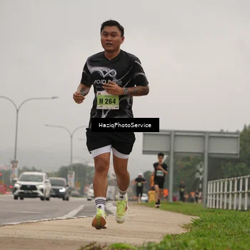 Runner Photo 8525938