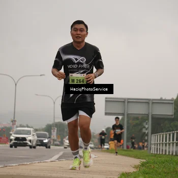 Runner Photo 8525944