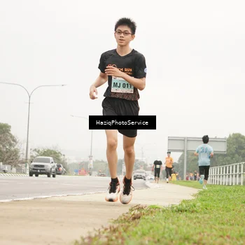 Runner Photo 8526091