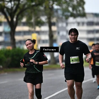 Runner Photo 8526101
