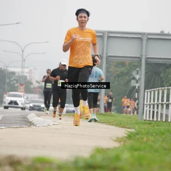 Runner Photo 8526247