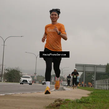 Runner Photo 8526293