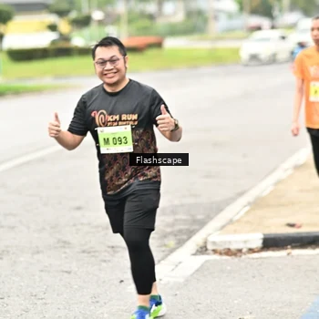 Runner Photo 8526334