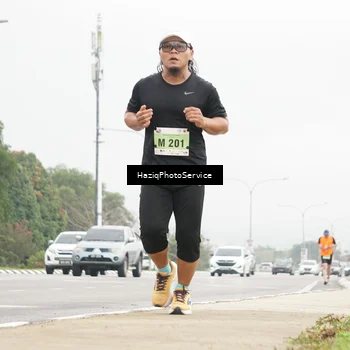 Runner Photo 8526360