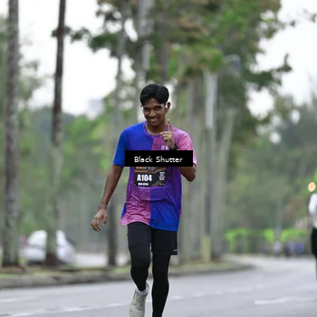 Runner Photo 8526395