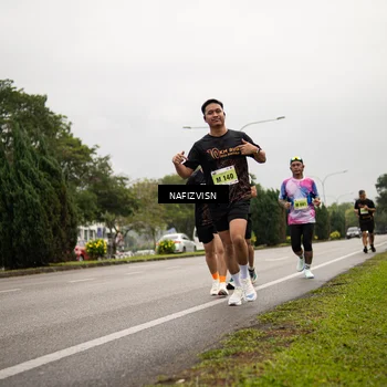 Runner Photo 8526563