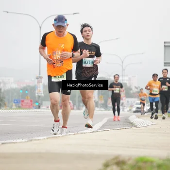 Runner Photo 8526578