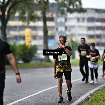 Runner Photo 8526653