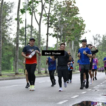 Runner Photo 8526674