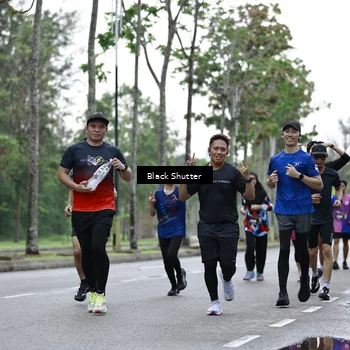 Runner Photo 8526683