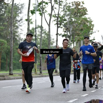 Runner Photo 8526687