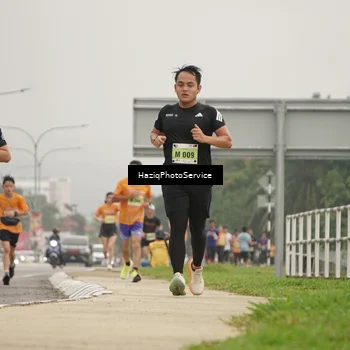Runner Photo 8526691