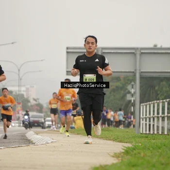 Runner Photo 8526694