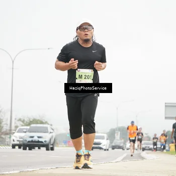 Runner Photo 8526718