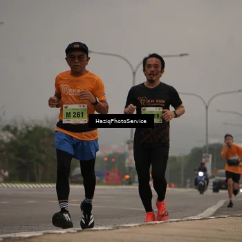 Runner Photo 8526731