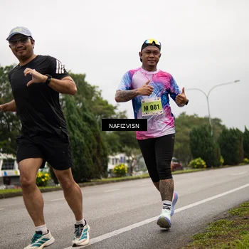 Runner Photo 8526749