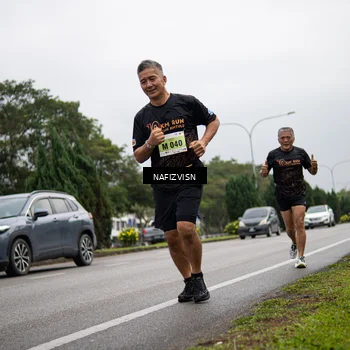 Runner Photo 8526777