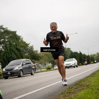 Runner Photo 8526788